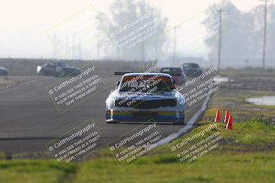 media/Jan-18-2026-CalClub SCCA (Sun) [[8bc6468723]]/Group 7 Race/Turn 1/